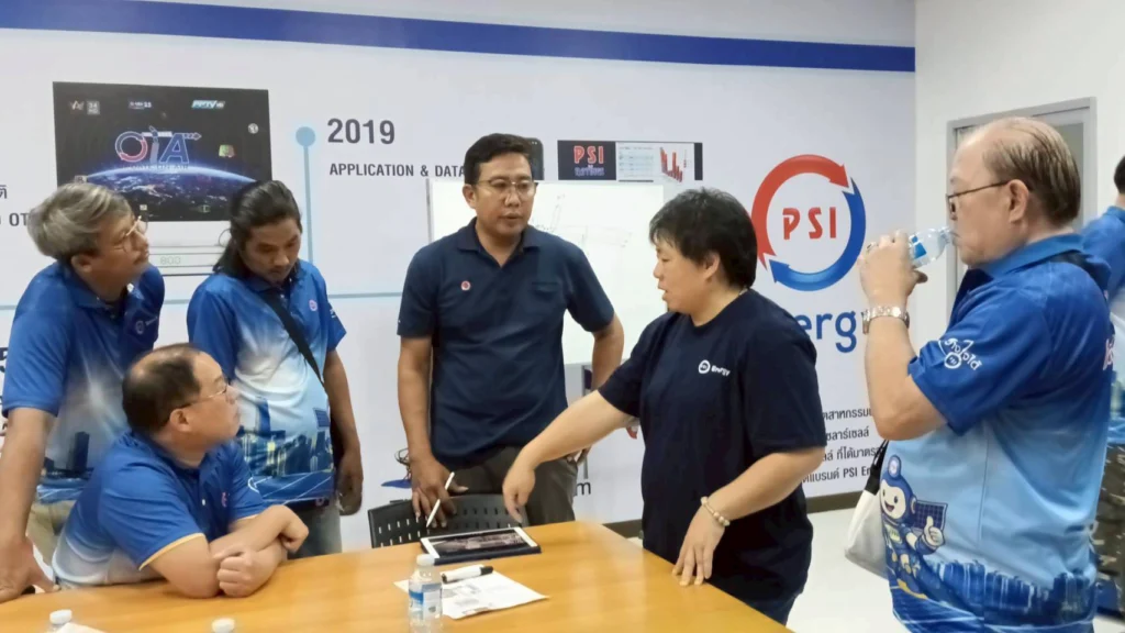 อบรมความรู้ด้าน solar cell จาก PSI